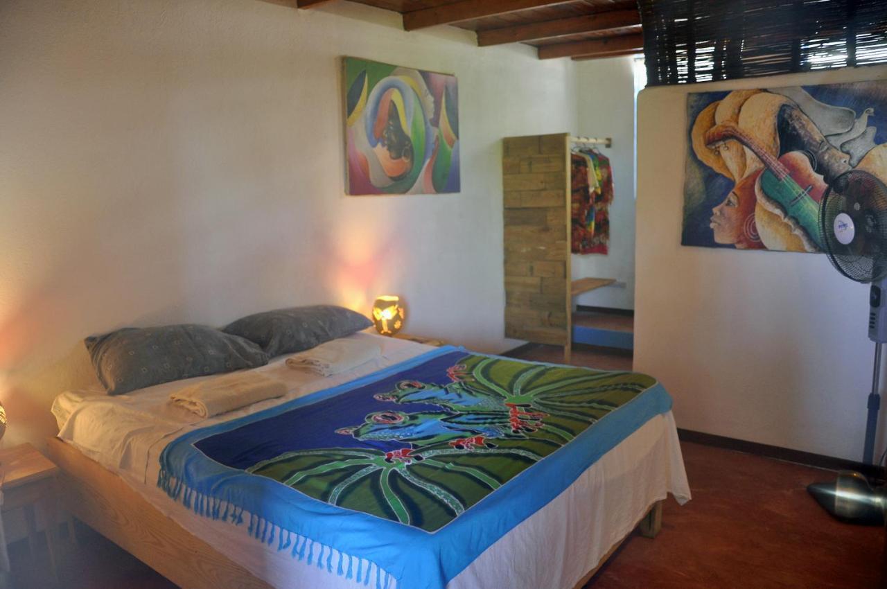 Hostel La Ballena Backpacker Las Galeras Extérieur photo